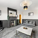 Harbourside Heaven In - Sleeps 8 شقة