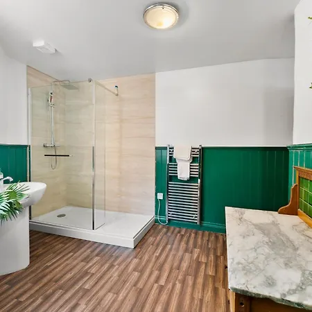 Harbourside Heaven In - Sleeps 8 Apartment