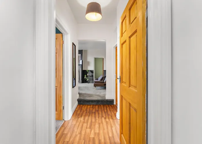 Harbourside Heaven In - Sleeps 8 * بريستول